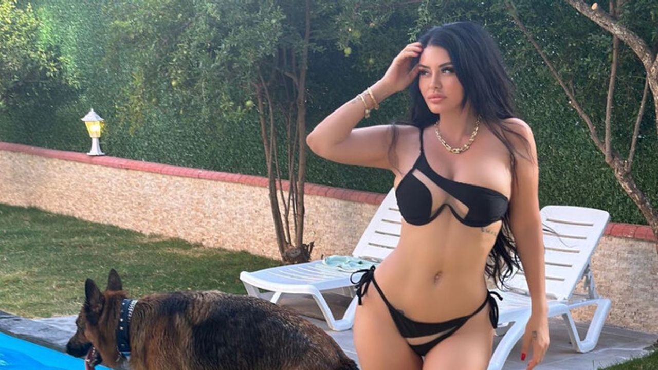 evolving story captivating