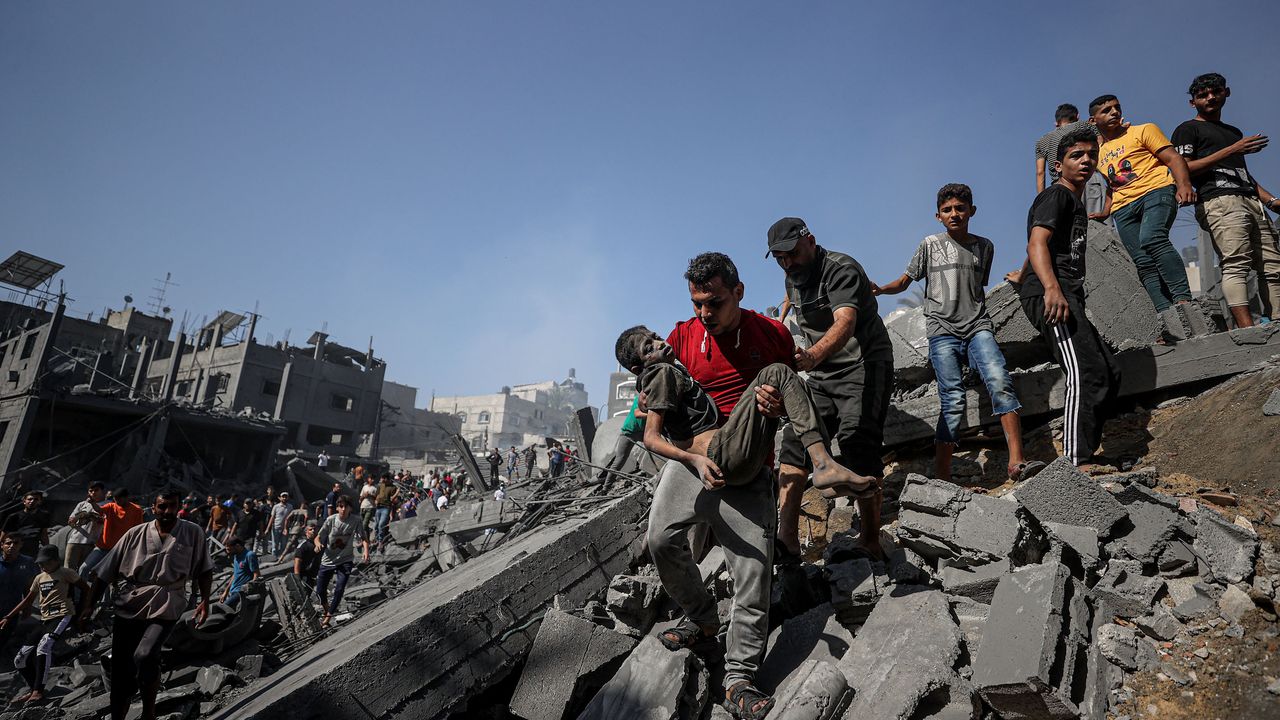 İsrail'in Gazze'ye saldırılarında 3 bin çocuk öldürüldü