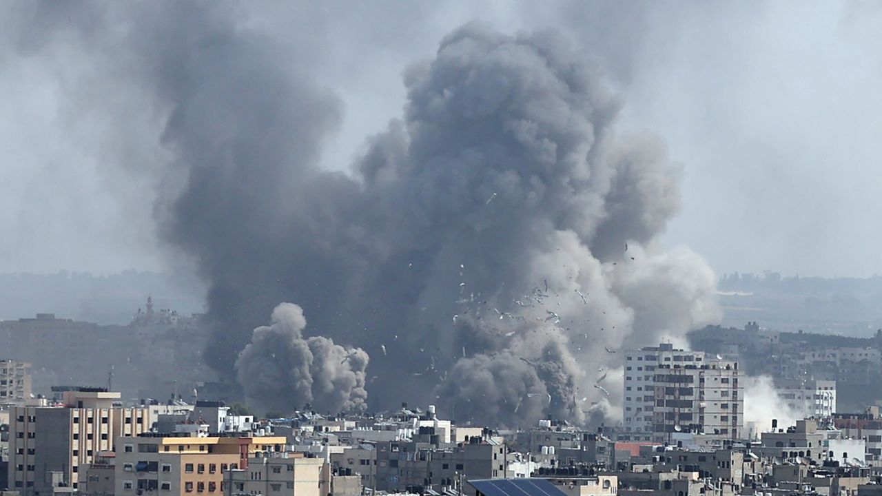 İsrail Gazze’de yine katliam yaptı