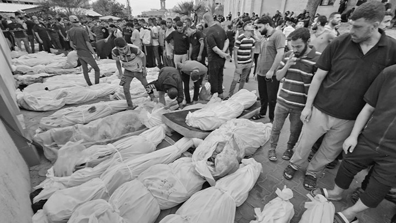 İsrail Gazze'de 12 bin 300 kişiyi katletti