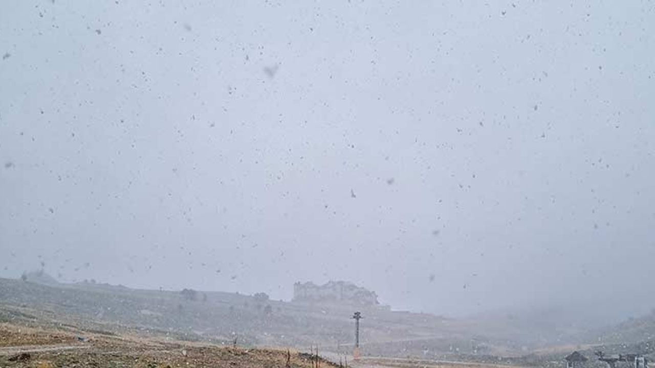 Uludağ'a ilk kar yağdı