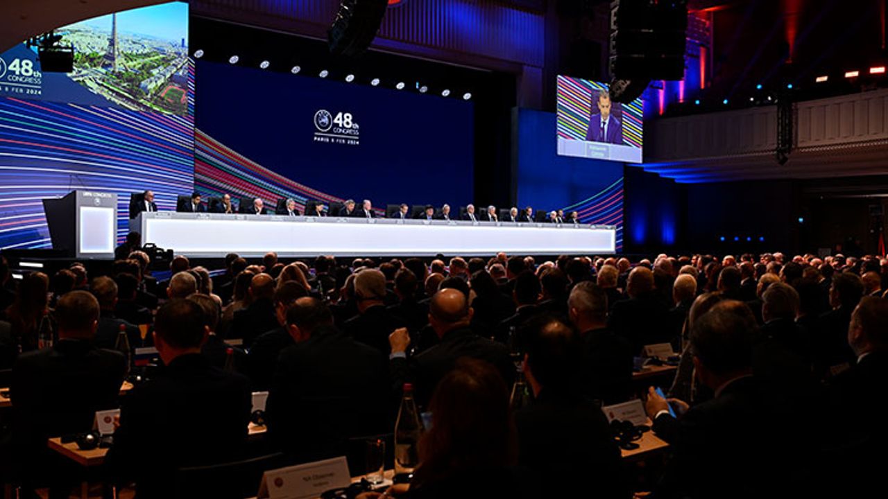 48. Olağan UEFA Kongresi, Paris'te düzenlendi
