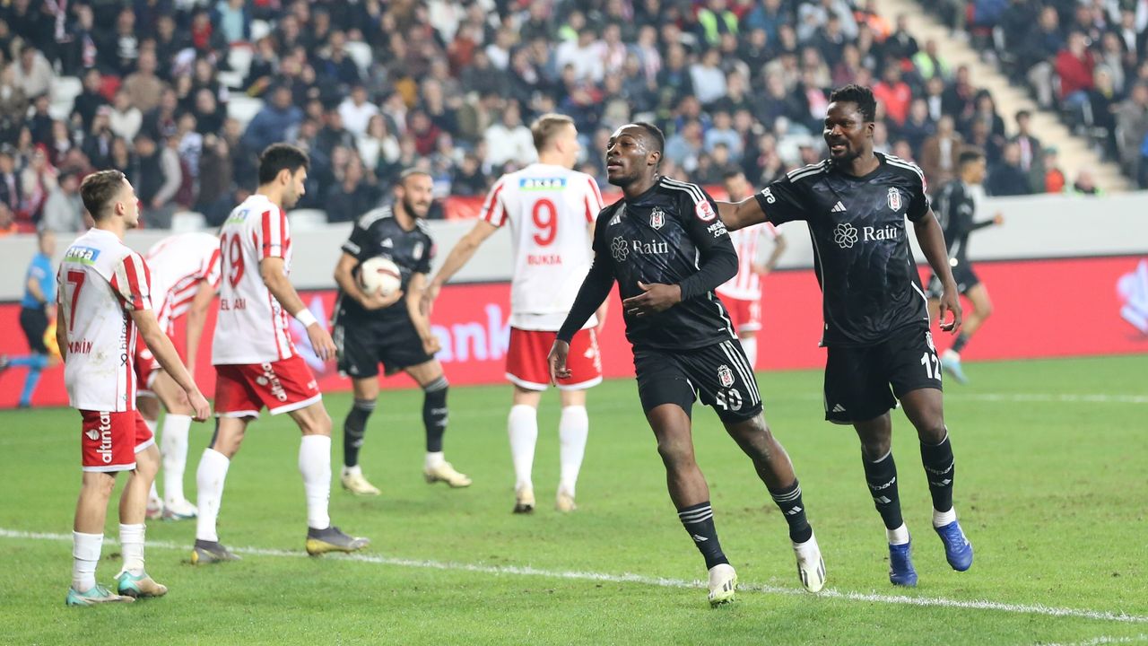 Beşiktaş Antalyaspor'u yenerek çeyrek finale adını yazdırdı