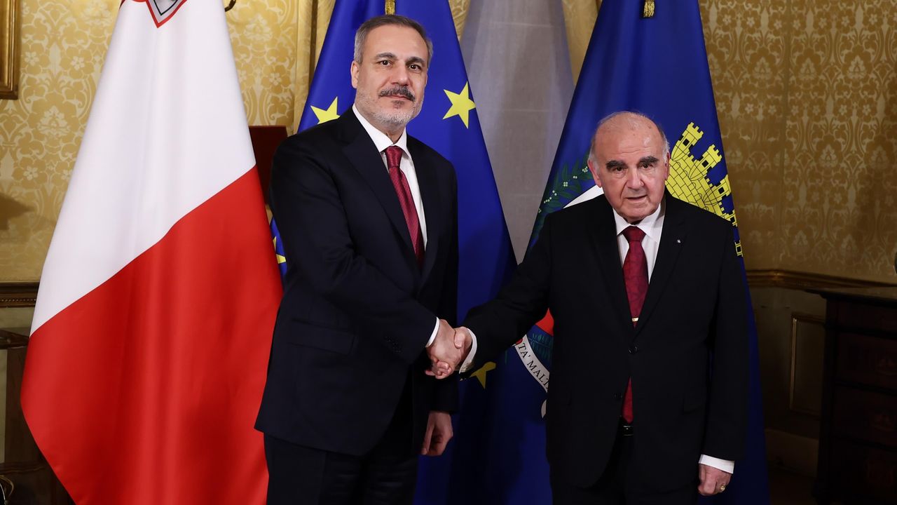 Bakan Fidan, Malta Cumhurbaşkanı ile bir araya geldi  