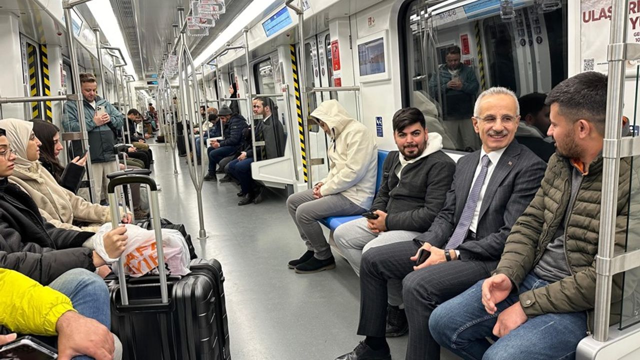 Gayrettepe-Kağıthane metrosu bir haftada 24 bine yakın yolcu taşıdı
