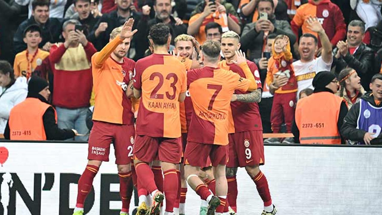 Galatasaray sahasında Başakşehir'i iki golle devirdi