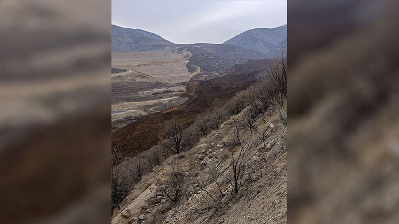 Erzincan’da toprak kayması: 9 kişi göçük altında