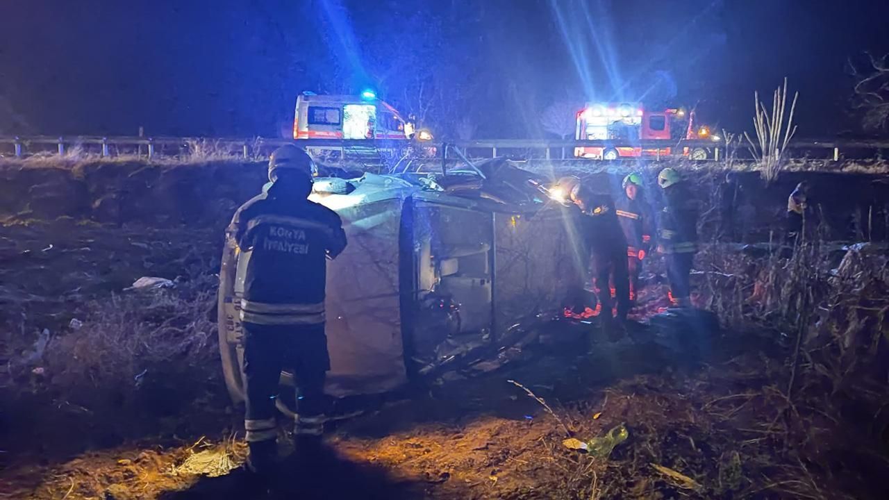 Konya'da kontrolden çıkan araç takla attı: 3 ölü, 3 yaralı