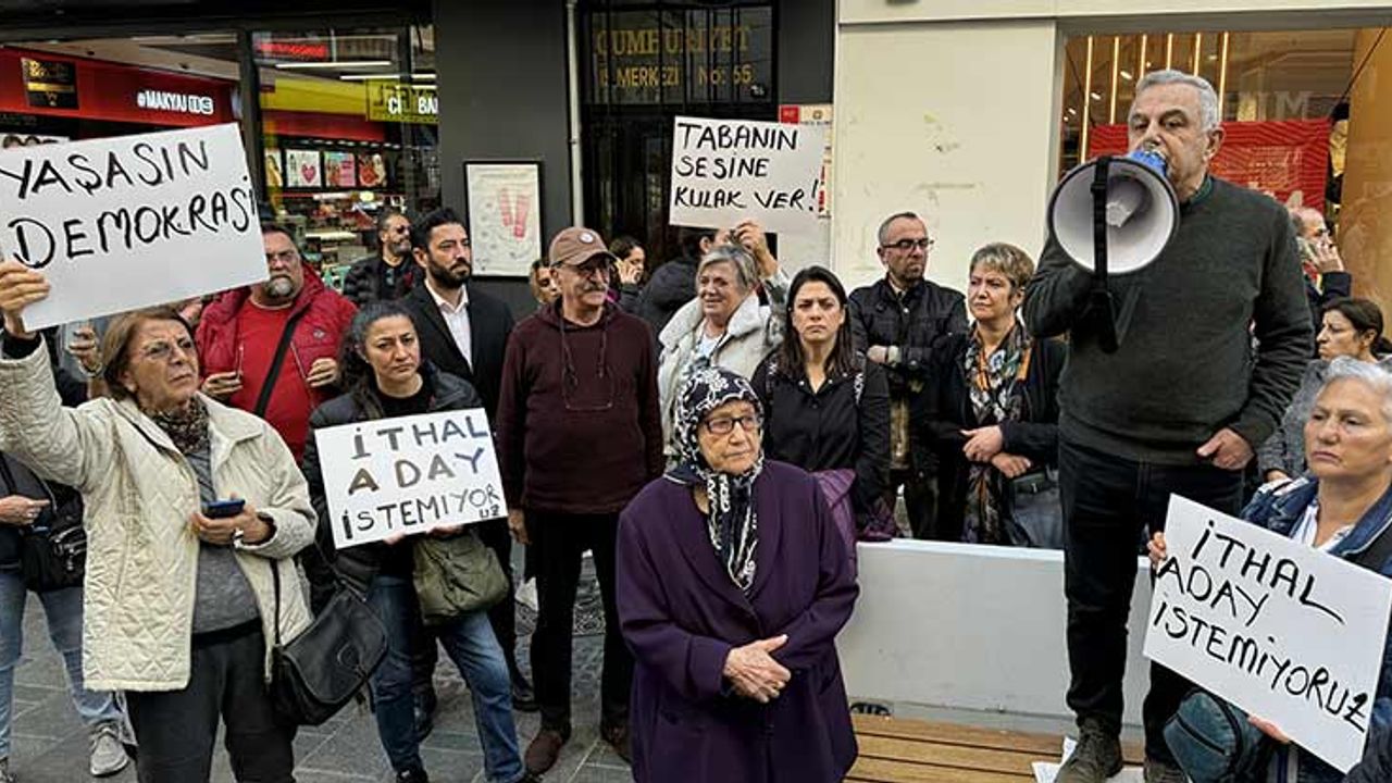 CHP aday krizi büyüyor: İzmir’de "ithal aday" protestosu