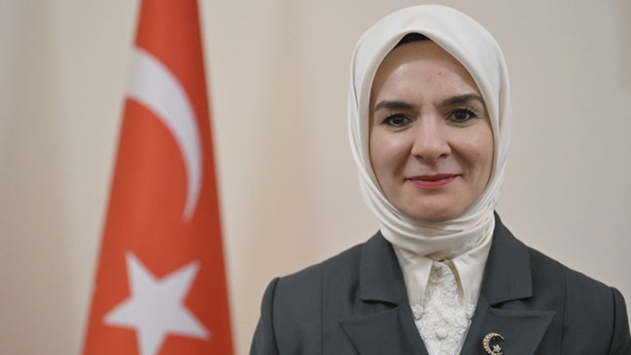 Bakan Göktaş: Kız çocuklarının yarının liderleri olmalarını hedefliyoruz - Lider Haber