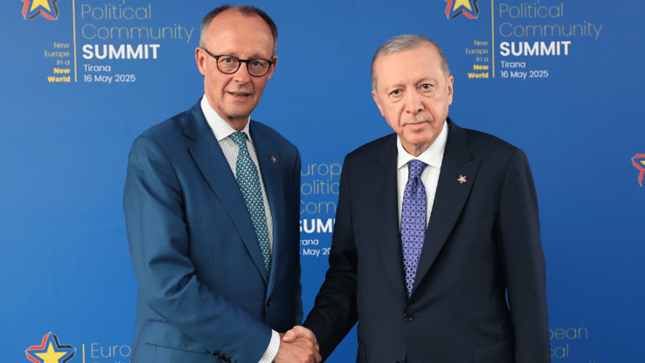 Cumhurbaşkanı Erdoğan'dan Tiran'da diplomasi trafiği