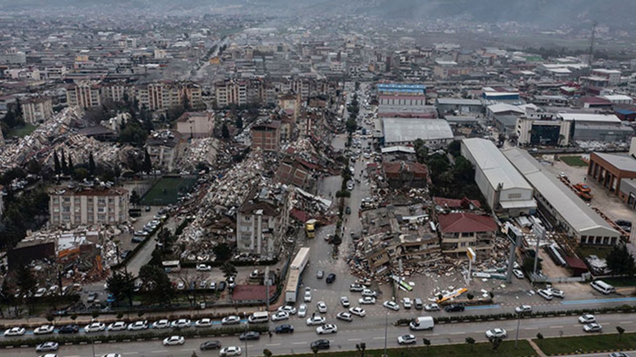 Deprem bölgesindeki iller için mücbir sebep hali 30 Kasım'a kadar uzatıldı