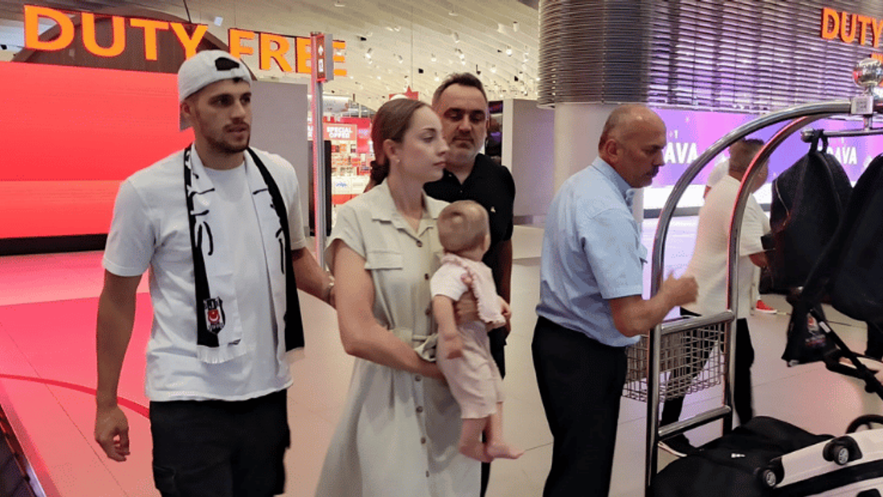 Beşiktaş'ın yeni sol bekine kavuştu