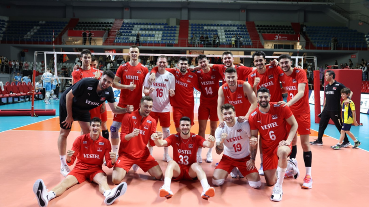 A Milli Erkek Voleybol Takımı, Slovenya'yı mağlup etti