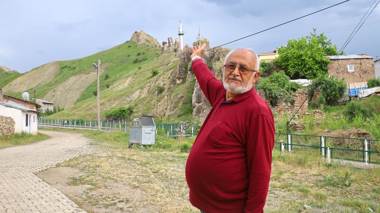 Sivas’ın en ilginç camisi: Minare başka, cami başka yerde
