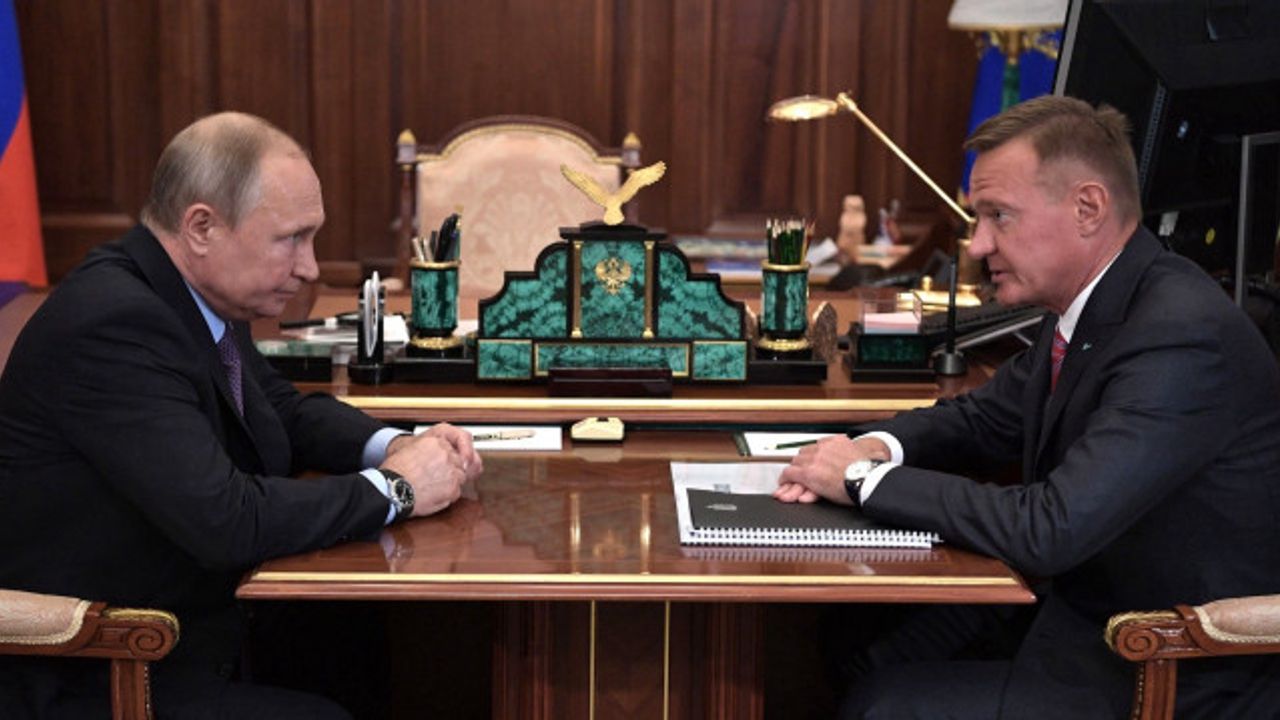 Putin'in görevden aldığı bakan saatler sonra ölü bulundu