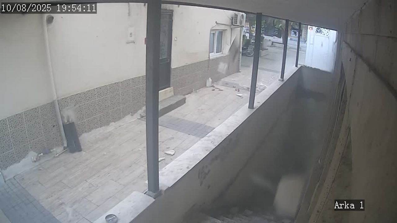 Balıkesir’deki depremin yeni görüntülerine ulaşıldı