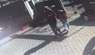 Antalya’da tepki çeken görüntüler: Genç kızlar mezarlığa farklı kıyafetlerle girmişler
