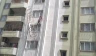 Adana'da korku dolu anlar: İnşaat işçisi metrelerce yüksekte asılı kaldı!