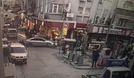 Eminönü’nde dehşet anları! Fren yerine gaza bastı, vatandaşların arasına daldı
