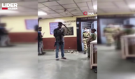Viral olan görüntü: Kafasına pala saplandı, telefonundan kopmadı!