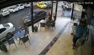 Korku dolu anlar kamerada! Otomobil kafeye böyle daldı