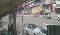 Hafriyat kamyonu eczaneye böyle daldı!
