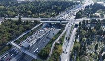 Geçici denildi, aylardır kapalı! Edirnekapı Metrobüs durağında üst geçit çilesi