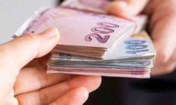 Emeklilerin ikramiye ve aylık ödemeleri bugün yatırılacak