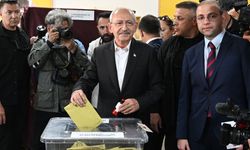 Cumhurbaşkanı adayı Kemal Kılıçdaroğlu oyunu kullandı