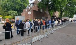 Almanya'da sandıklar ikinci tur için kuruldu