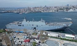 Dünyanın ilk SİHA gemisi TCG Anadolu'yu yuğun ilgi