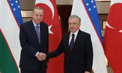 Cumhurbaşkanı Erdoğan, Özbekistanlı mevkidaşı Mirziyoyev ile görüştü  