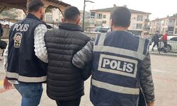 Dünyevine girecekti, cezaevine girdi