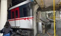 İzmir’de metro raydan çıktı