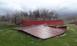 Kayseri'de rüzgarın hızı 187 kilometreye ulaştı