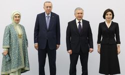 Cumhurbaşkanı Erdoğan ve Mirziyoyev'den aile fotoğrafı