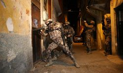 İzmir'de DEAŞ'a operasyon: 20 gözaltı