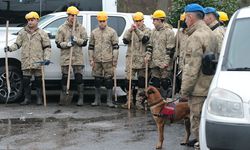 Zonguldak'ta heyelanda göçük altında kalan anne ve oğlun bulunması için çalışma yürütülüyor