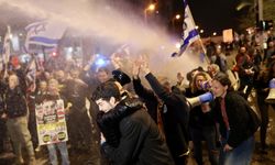 Tel Aviv’de Netanyahu protestosu: 21 gözaltı