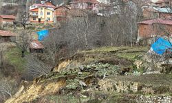 Tokat'ta bir köyde heyelan nedeniyle 39 hane boşaltıldı  