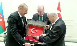 Bahçeli’den,  Aliyev'e seçim tebriği