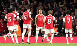 Arsenal, derbiyi 5 golle kazandı