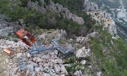 Antalya'daki teleferik kazasının enkazı havadan görüntülendi