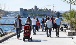 Hafta sonu hava nasıl olacak? Bazı bölgelerde sıcaklıklar mevsim normallerinin üzerine çıkacak