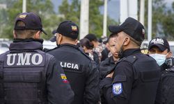 Ekvador’da polisler Meksika Büyükelçiliği'ni bastı