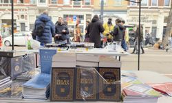 Hollanda'da 15 kentte İslam'ı anlatmak için Kur'an-ı Kerim dağıtıldı