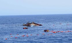 Akdeniz'de göçmen teknesinin batması sonucu 9 kişi öldü