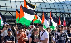 Almanya'daki 1 Mayıs yürüyüşünde "Özgür Filistin" sloganları atıldı.