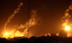 İsrail'in Gazze'ye düzenlediği hava saldırılarında en az 14 kişi hayatını kaybetti